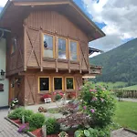 Gaestehaus Moser Oda ve Kahvaltı *