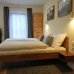 Oda ve Kahvaltı Gaestehaus Moser Ranten