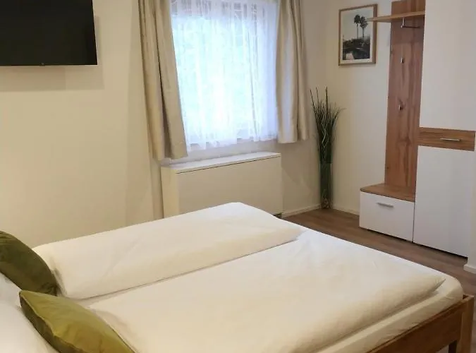 Gaestehaus Moser Panzió Ranten